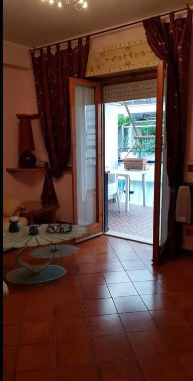 Casa Di Patty Apartment Nettuno Exterior foto